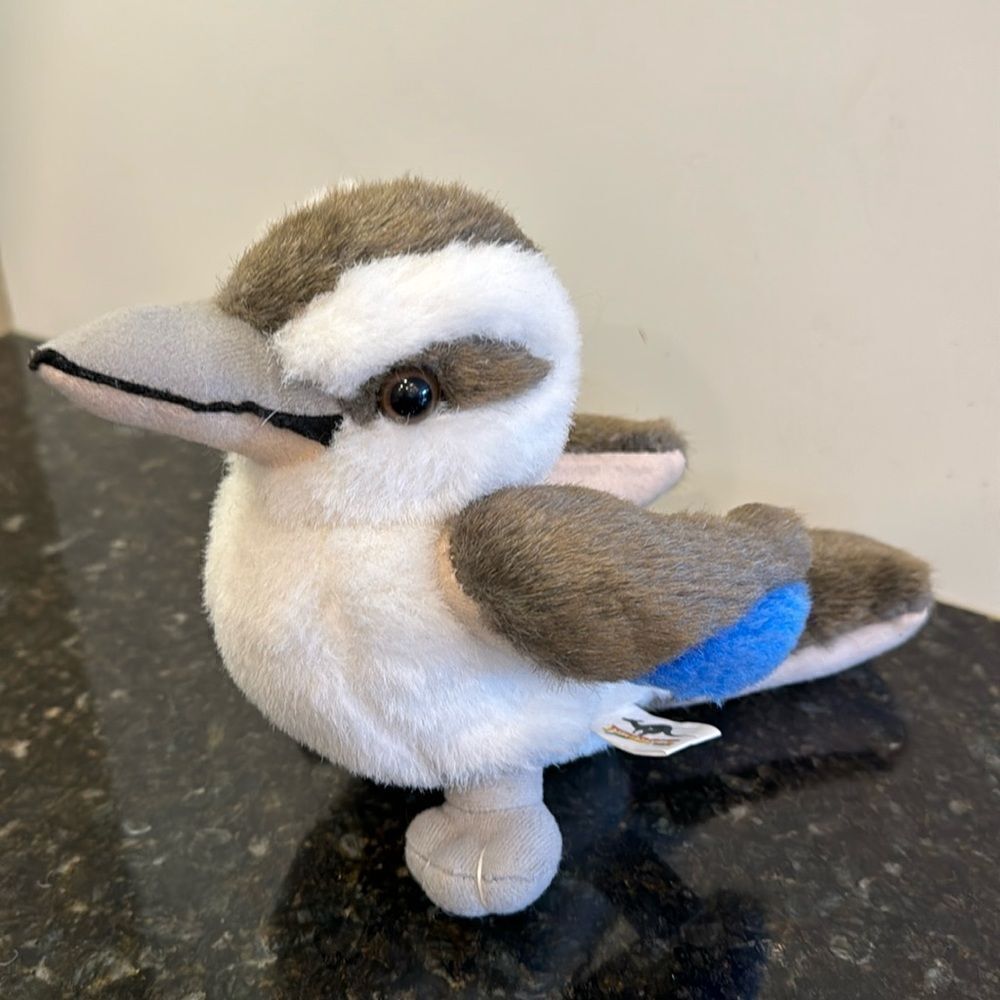 Jumbuck -Kookaburra bird from Australia. Size 12”